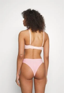 Anna Field 2 Pack - T-Shirt Bh - 402 - Pink_102 - Grey -Damesmode fb9b46fd0224470985699d092d2fb85e