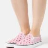 Vans Classic Slip On - Instappers - Pastel Pink -Damesmode ff06d973b8214a5d8138db642adf6e5c